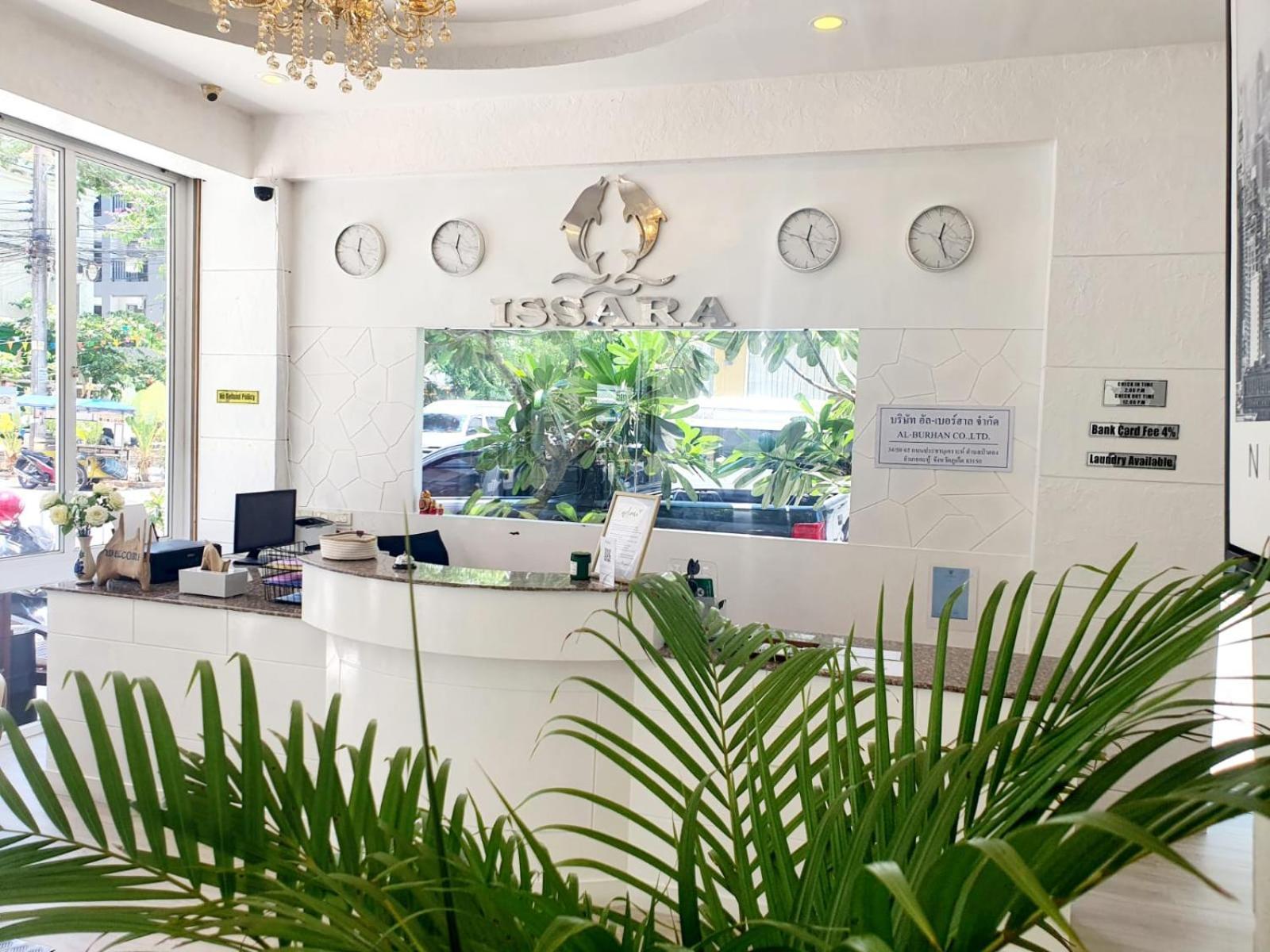 Issara Patong Beach Exterior foto